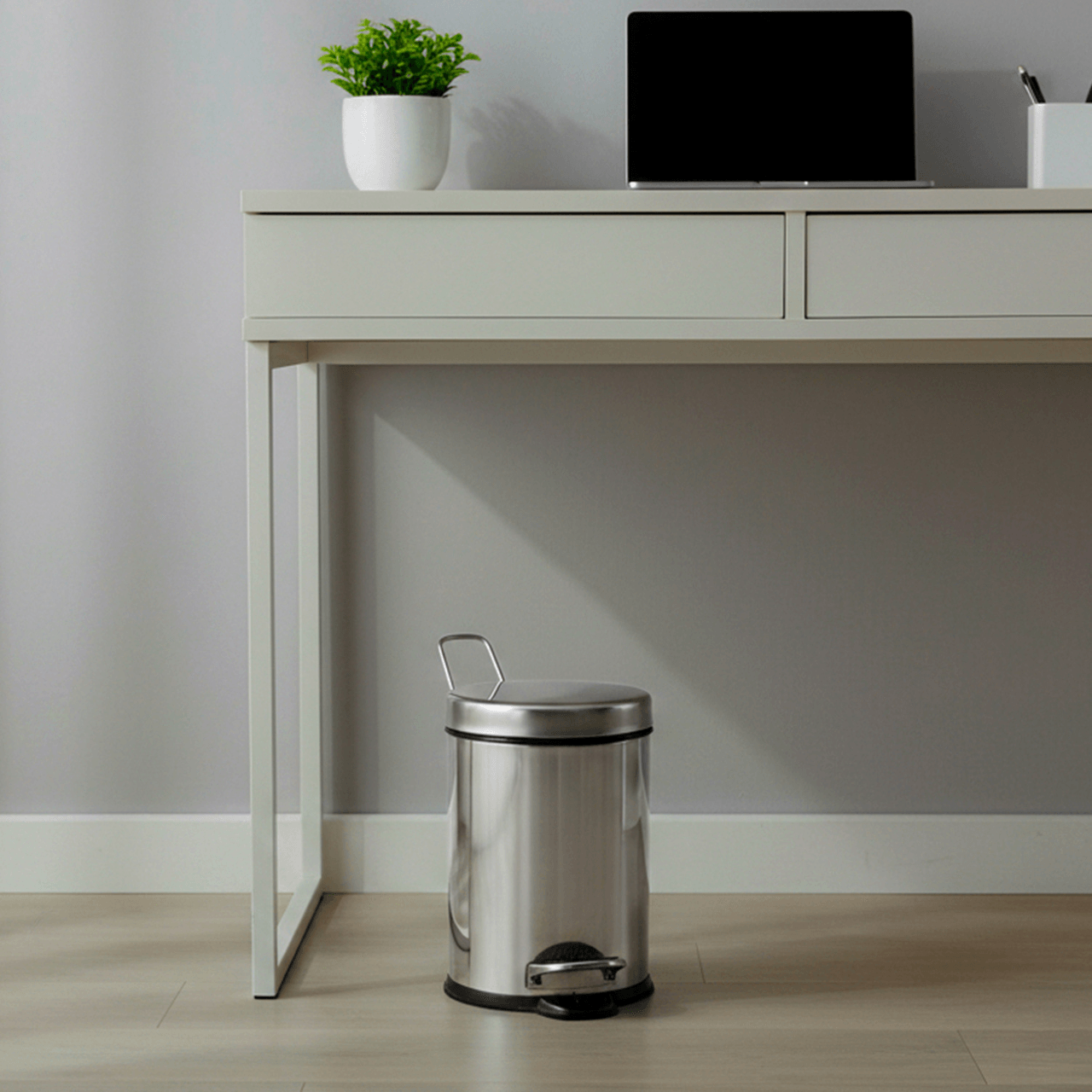 Lixeira com Pedal e Balde Brinox Decorline 3 Litros Ø17 x 27cm Aço Inoxidável