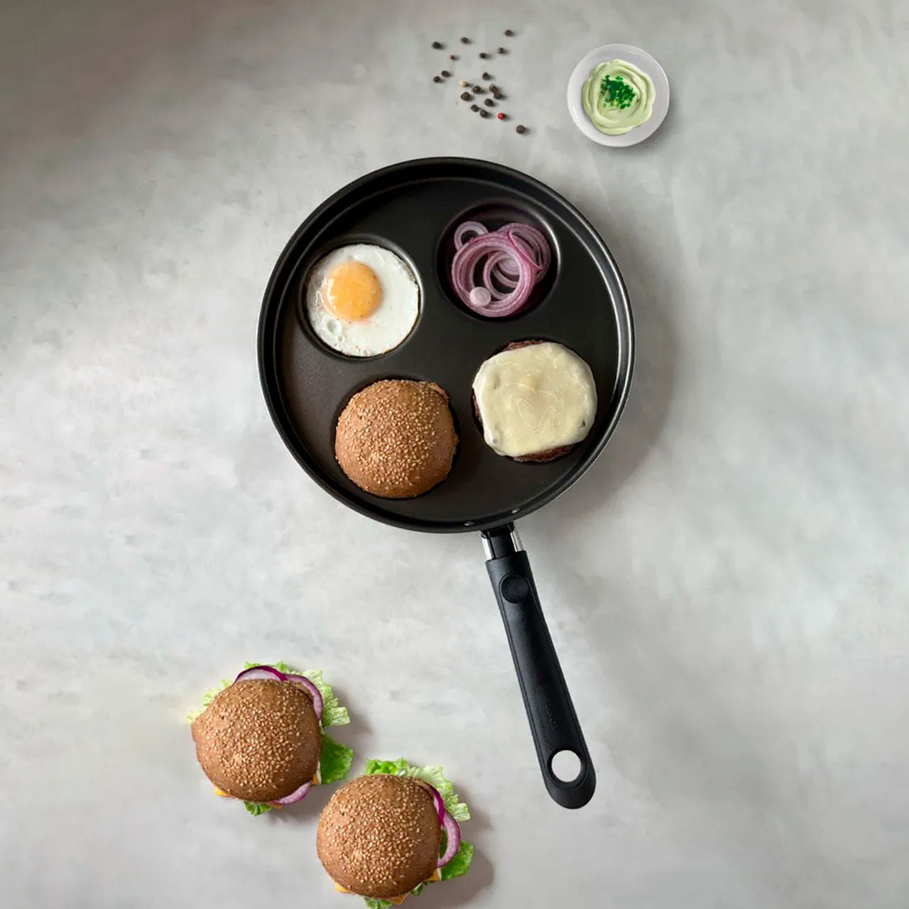 Frigideira 4 Ovos Brinox Garlic Antiaderente Pro-Flon Ø26 cm 1,3 Litros Vermelha