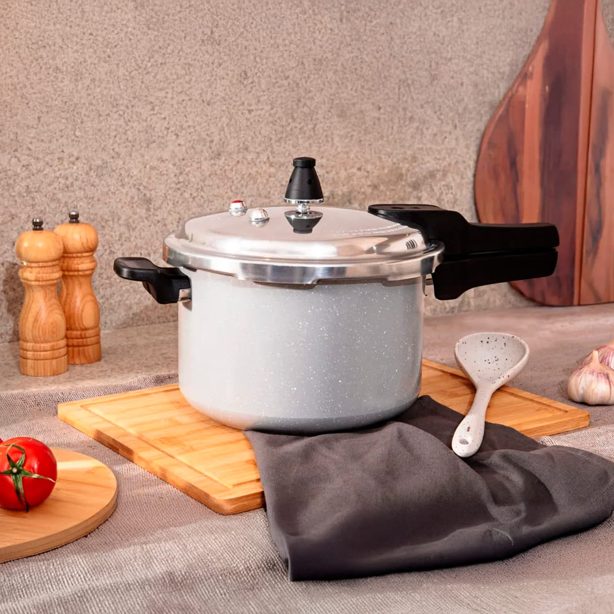 Panela de Pressão Indução Brinox Super Antiaderente Ceramic Life 4,2 Litros 20 cm Gris