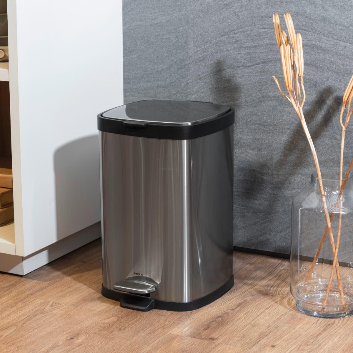 Lixeira com Pedal e Balde Brinox Frame 12 Litros Aço Inox Escovado