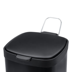 Lixeira com Pedal e Balde Brinox Frame 20 Litros Aço Carbono Preto
