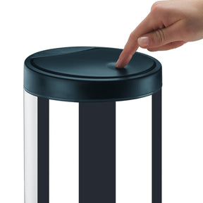 Lixeira com Tampa Press Brinox Linha Pia 4 Litros Ø 17 x 25 cm Aço Inoxidável