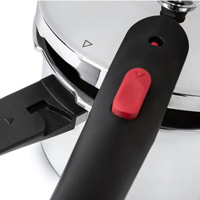 Panela de Pressão Inox Brinox Ultra com Fundo Triplo 6 Litros Ø22cm com 4 Dispositivos de Segurança
