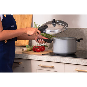 Panela de Pressão Indução Brinox Super Antiaderente Ceramic Life 5,4 Litros 22cm Gris