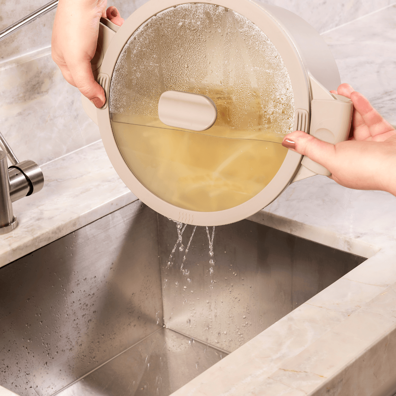 Jogo de Panelas Empilhável Brinox Loft 7 Peças Antiaderente Ceramic Life, Cabo Removível e Fundo de Indução - Areia