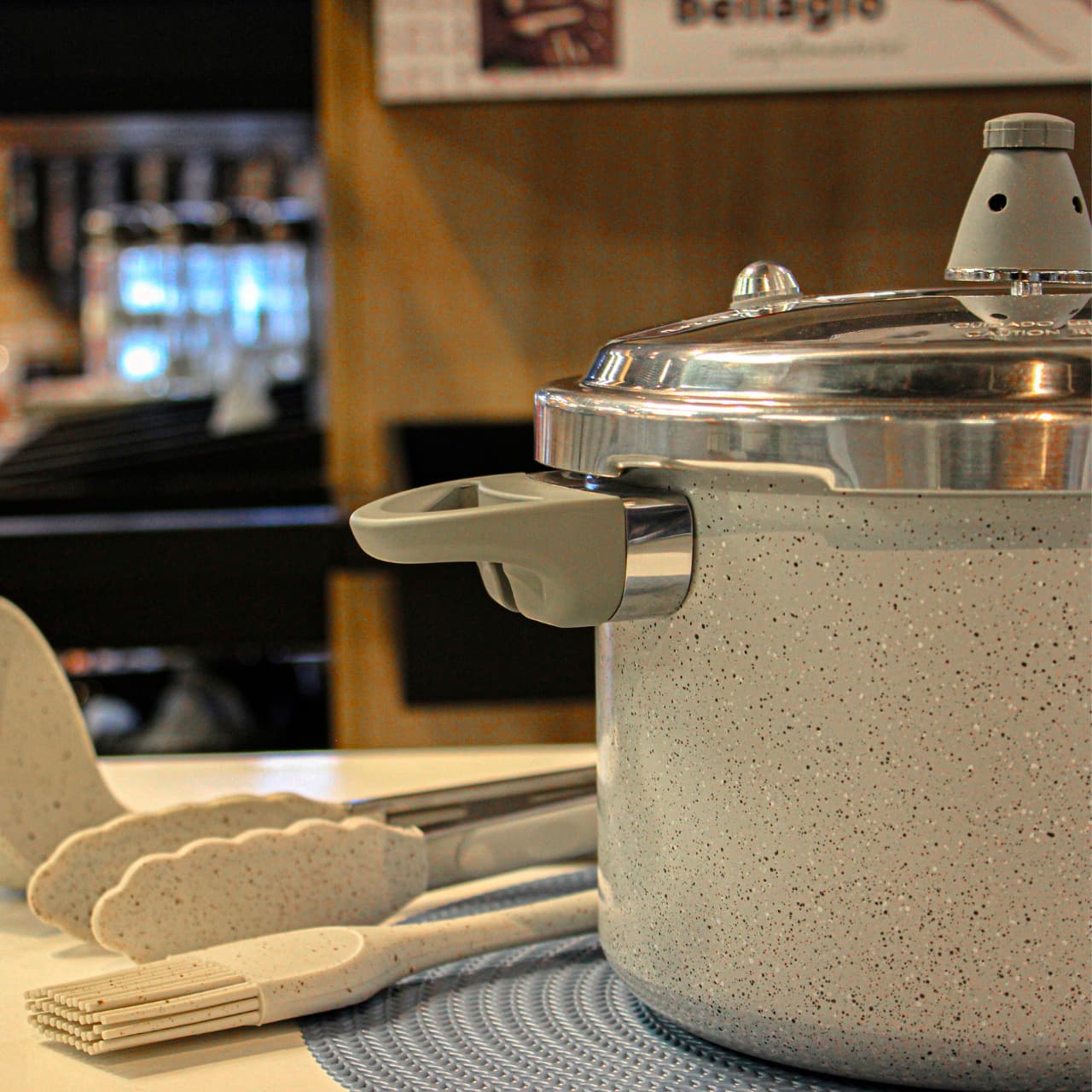 Panela de Pressão Indução Brinox Antiaderente Ceramic Life 4,2 L Marble Blend Cinza Claro