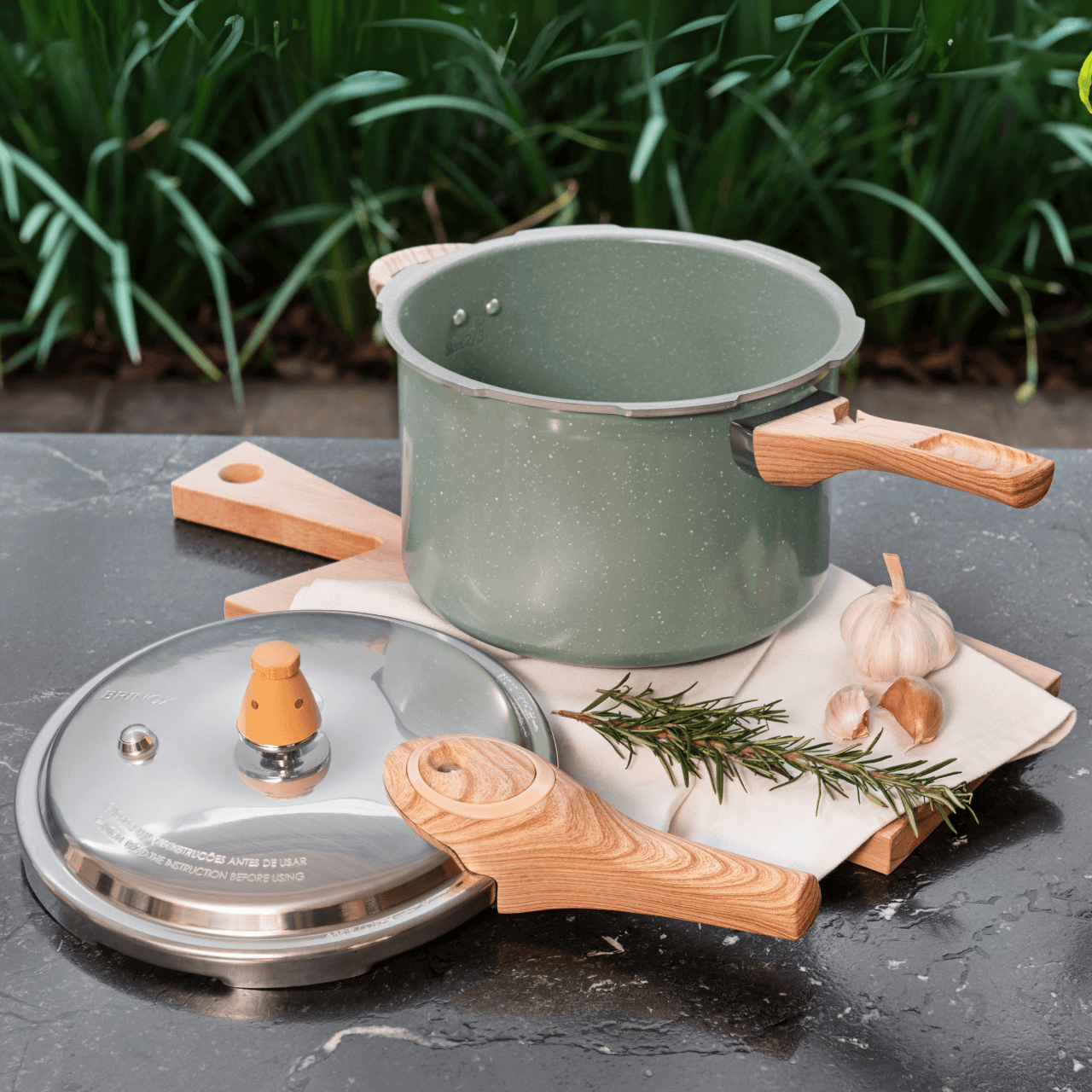 Panela de Pressão Indução Brinox Pressure Antiaderente Ceramic Life 4,2 Litros Botanika Verde